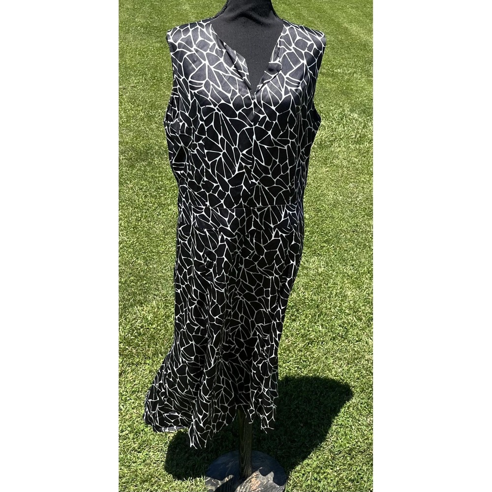Pendleton‎ Dress Womens 14 Black Animal Print Silk Blend Sleeveless Midi V Neck